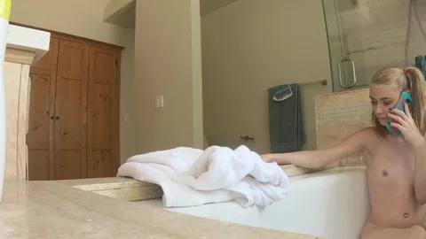 Spy Fam: Hidden camera pussy sex with Hannah Hays